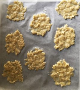 Tuiles aux amandes à cuire.