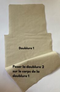 assembler les 2 parties de la doublure de la pochette a volant pour les tablettes.